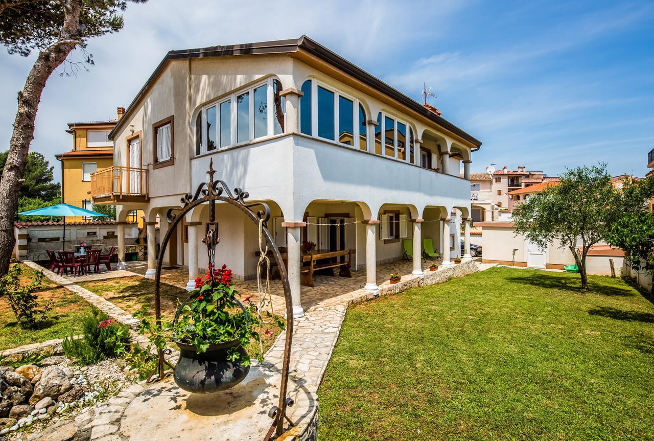 Apartment Carolina Ližnjan Exterior foto